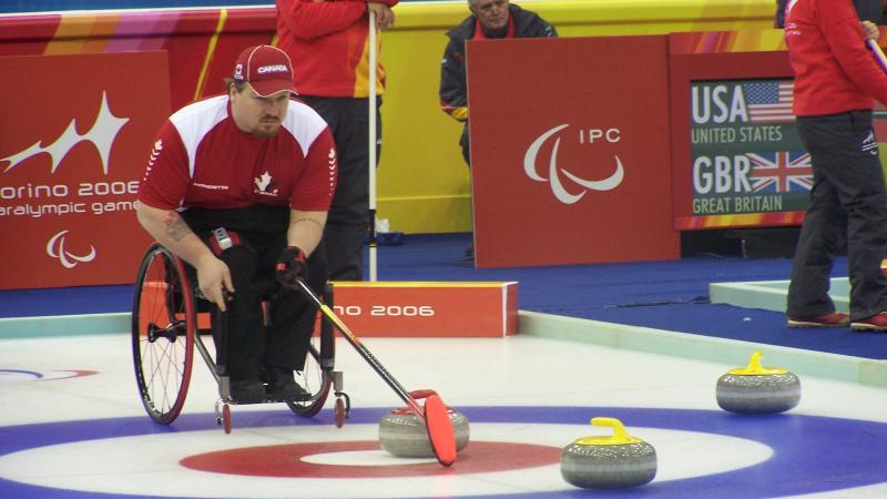 Game of Curling Game of Curling